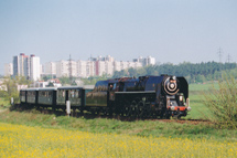 475.111 vezouc zvltn vlak z Horn Bzy 1.5.1999